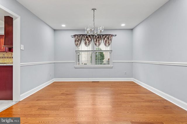 125 SCARLET DR, Conshohocken, PA 19428