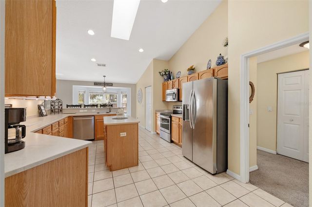 8135 SW 125TH TERRACE, Dunnellon, FL 34432