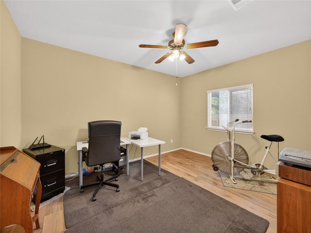 3213 Foothills TRL, Round Rock, TX 78681