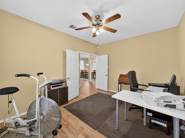 3213 Foothills TRL, Round Rock, TX 78681