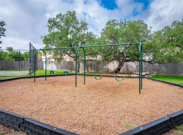 3213 Foothills TRL, Round Rock, TX 78681