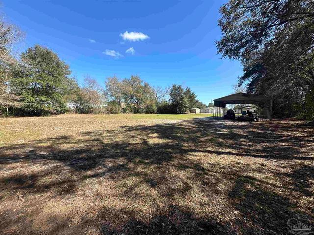 8516 Gulf Beach Hwy, Pensacola, FL 32507