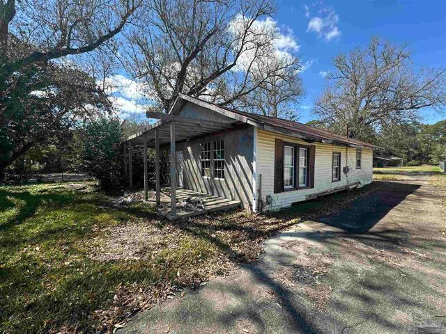 8516 Gulf Beach Hwy, Pensacola, FL 32507