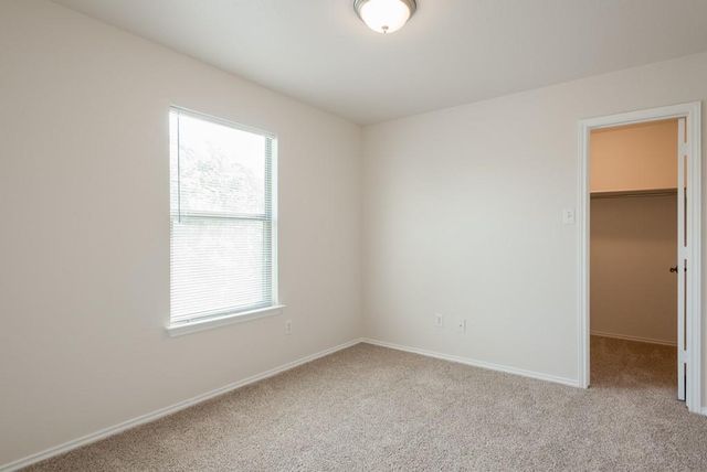 4618 Lyra CIR, Austin, TX 78744