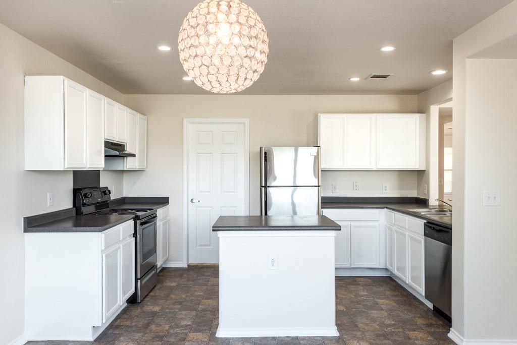 4618 Lyra CIR, Austin, TX 78744