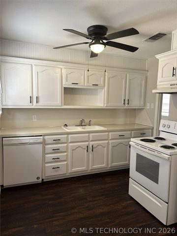 1618 Mount Washington Street, Ardmore, OK 73401