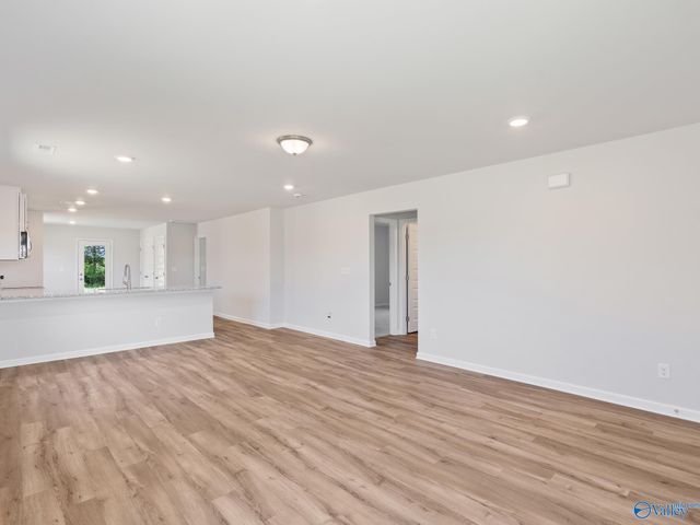 27988 Devvenshire Drive, Harvest, AL 35749