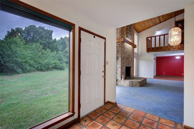 950 Gilmer Road, Winnsboro, TX 75494