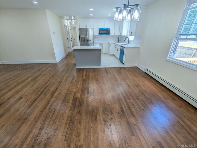 669 Vassar Road, Poughkeepsie, NY 12603
