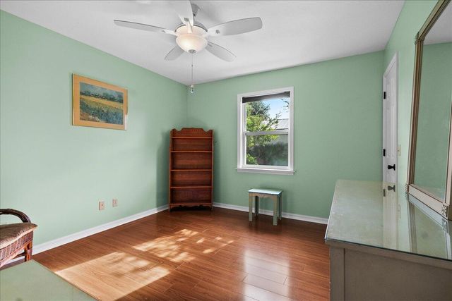 8093 SE Carlton Street, Hobe Sound, FL 33455