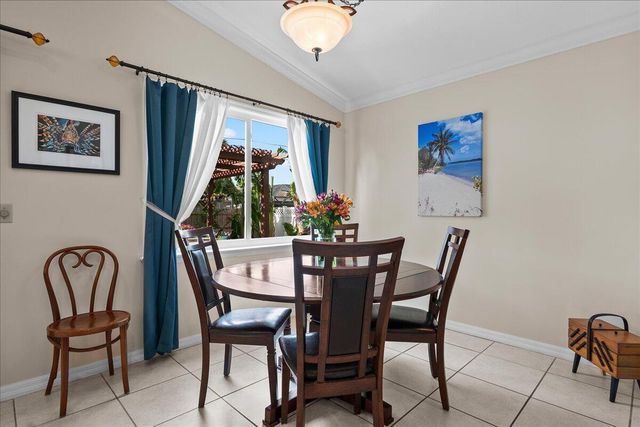 8093 SE Carlton Street, Hobe Sound, FL 33455