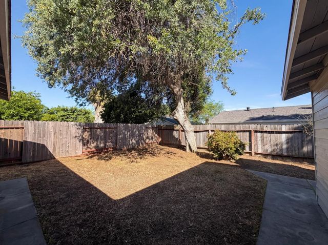 6909 Kittery Ave, Citrus Heights, CA 95621
