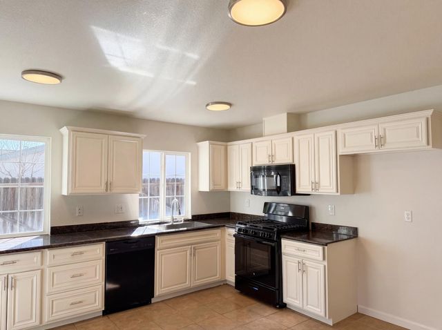 6909 Kittery Ave, Citrus Heights, CA 95621