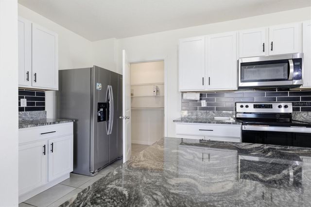 5608 WANDERING WILLOW DRIVE, Wesley Chapel, FL 33545