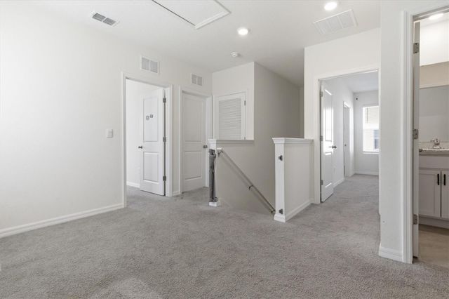 5608 WANDERING WILLOW DRIVE, Wesley Chapel, FL 33545