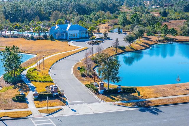 5608 WANDERING WILLOW DRIVE, Wesley Chapel, FL 33545