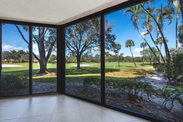 15351 Strathearn Drive 10302, Delray Beach, FL 33446