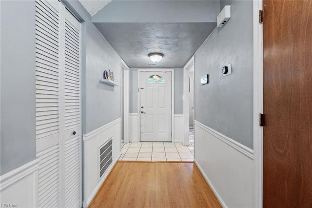 735 Roosevelt AVE, Virginia Beach, VA 23462