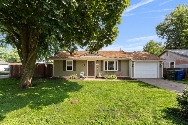 2714 W 70th Street, Davenport, IA 52806