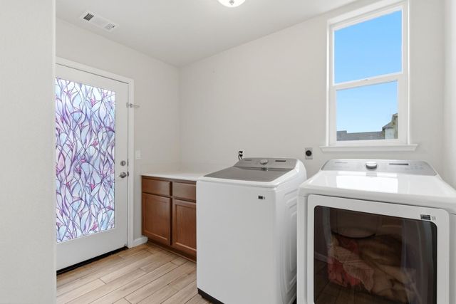 651 Livingston Avenue, King City, CA 93930