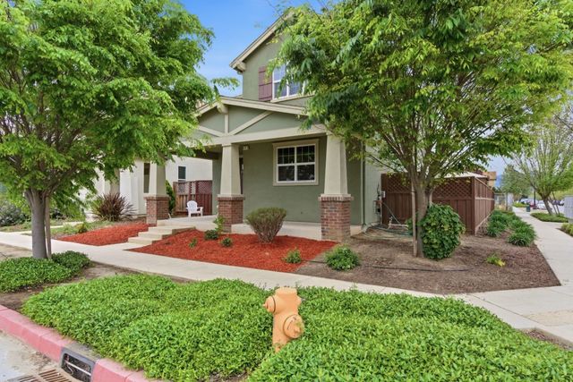 651 Livingston Avenue, King City, CA 93930