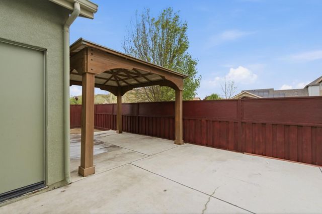 651 Livingston Avenue, King City, CA 93930