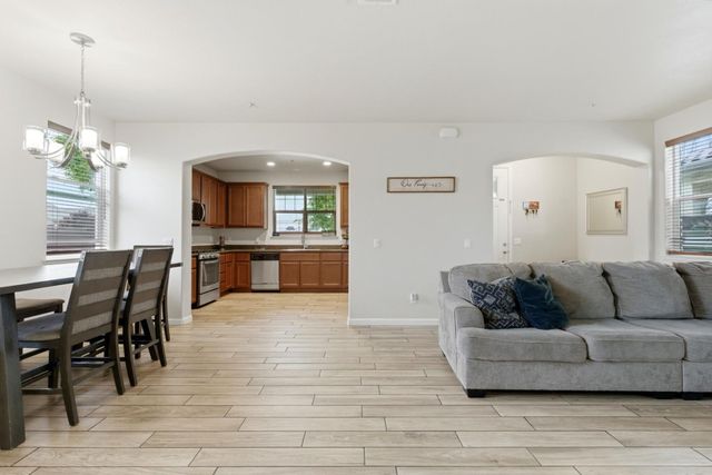 651 Livingston Avenue, King City, CA 93930