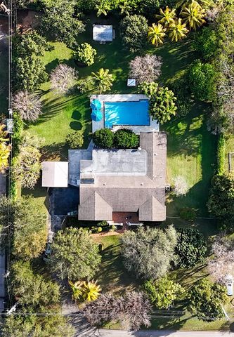 9350 SW 120th St, Miami, FL 33176