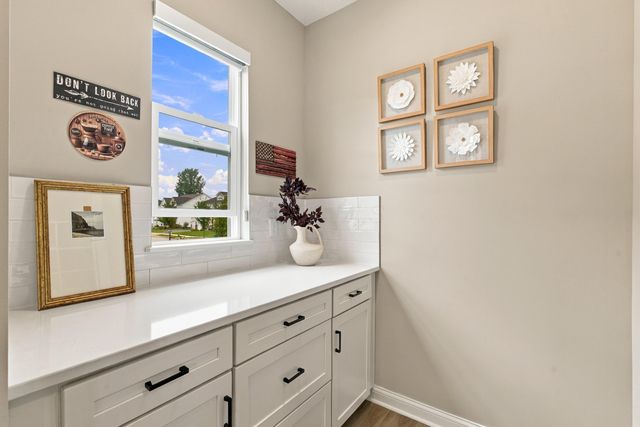 9144 Coe Drive, Plain City, OH 43064