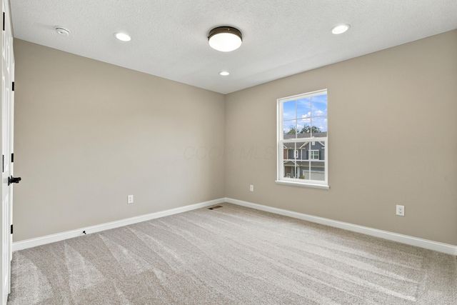 9144 Coe Drive, Plain City, OH 43064