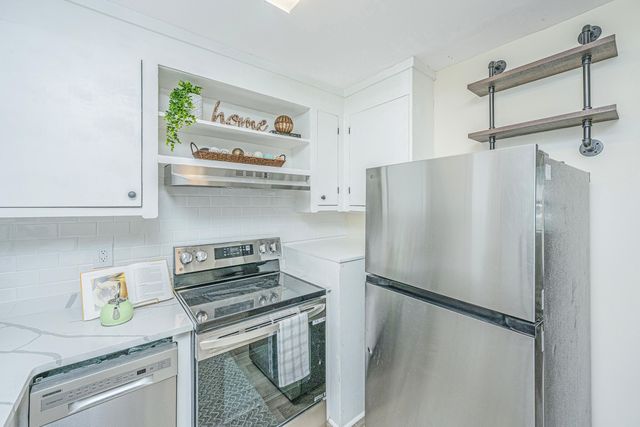 5056 Rockingham Street, North Charleston, SC 29406