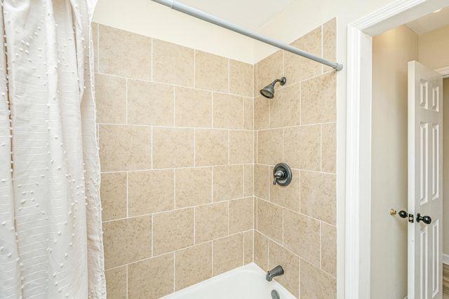 5056 Rockingham Street, North Charleston, SC 29406