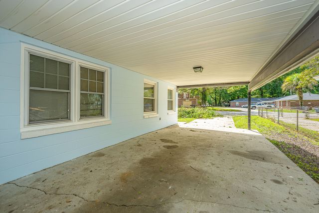 5056 Rockingham Street, North Charleston, SC 29406