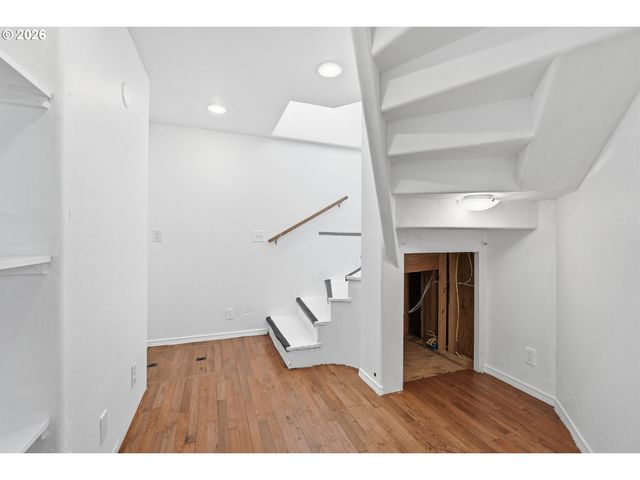 365 BOONE Rd Se, Salem, OR 97306