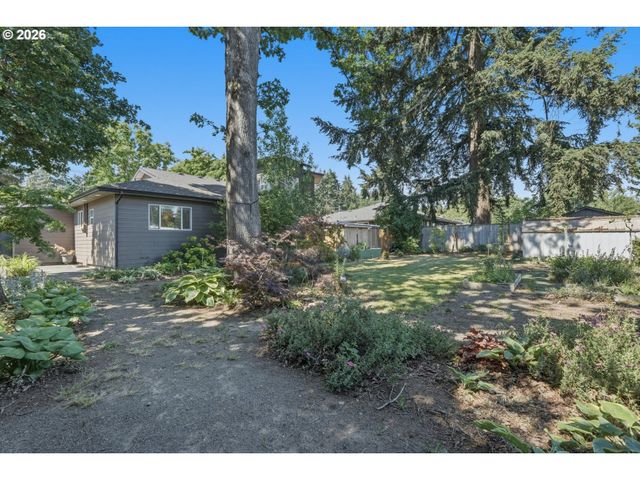 365 BOONE Rd Se, Salem, OR 97306