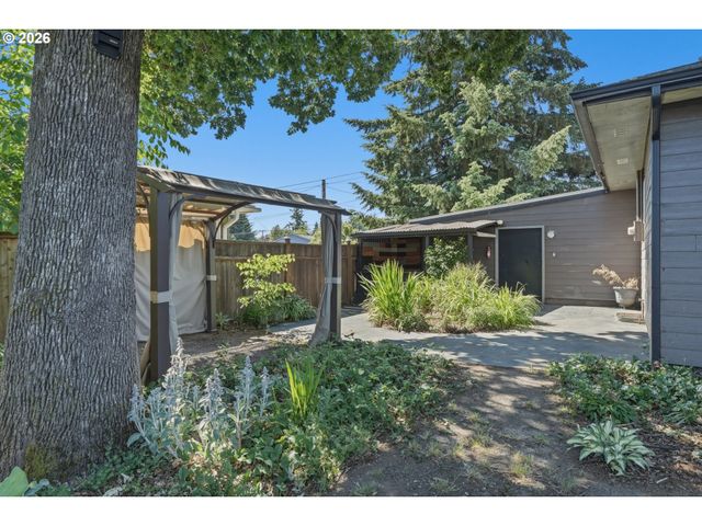 365 BOONE Rd Se, Salem, OR 97306