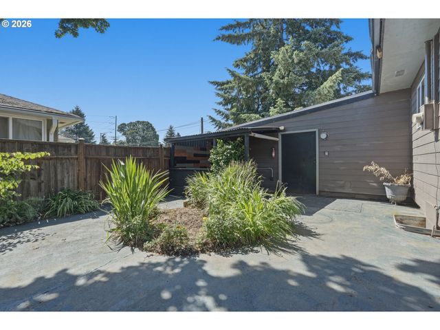 365 BOONE Rd Se, Salem, OR 97306