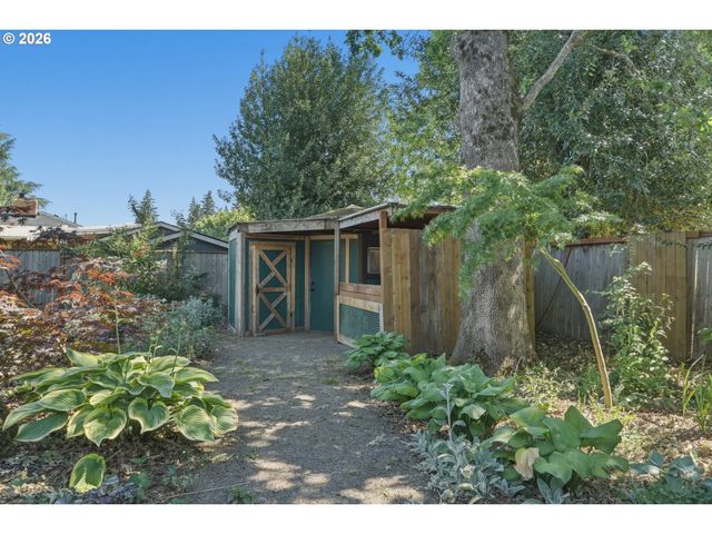 365 BOONE Rd Se, Salem, OR 97306