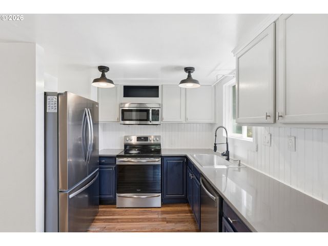 365 BOONE Rd Se, Salem, OR 97306