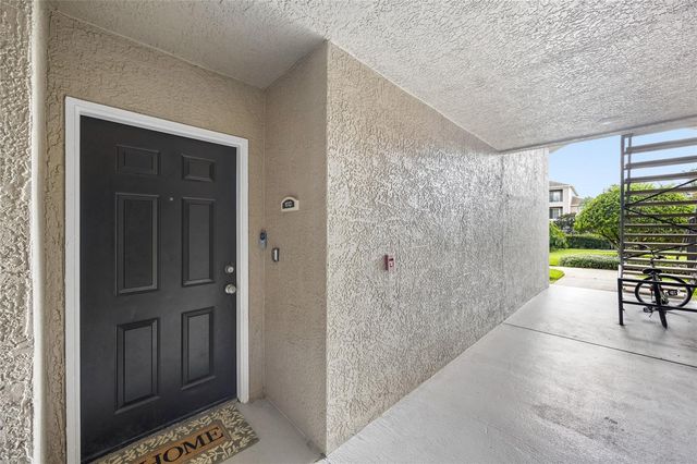6596 SWISSCO DRIVE 1512, Orlando, FL 32822