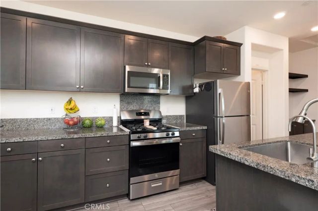 16570 Wyndham 1, Fontana, CA 92336
