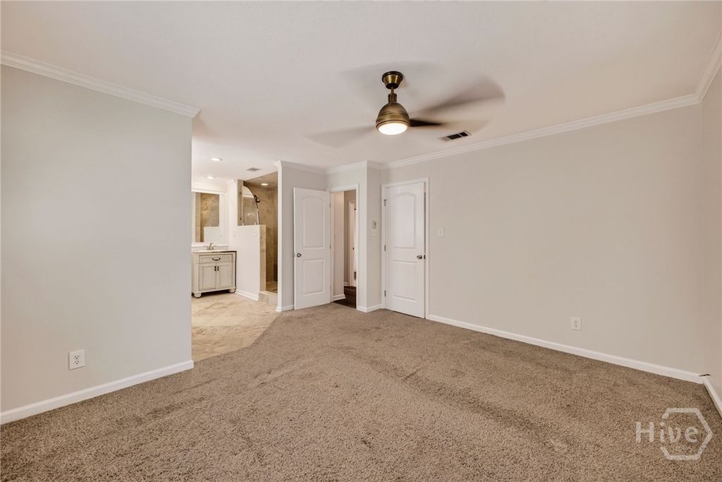 Image 23 of property listing at 614 Suncrest Boulevard, Savannah, GA 31410
