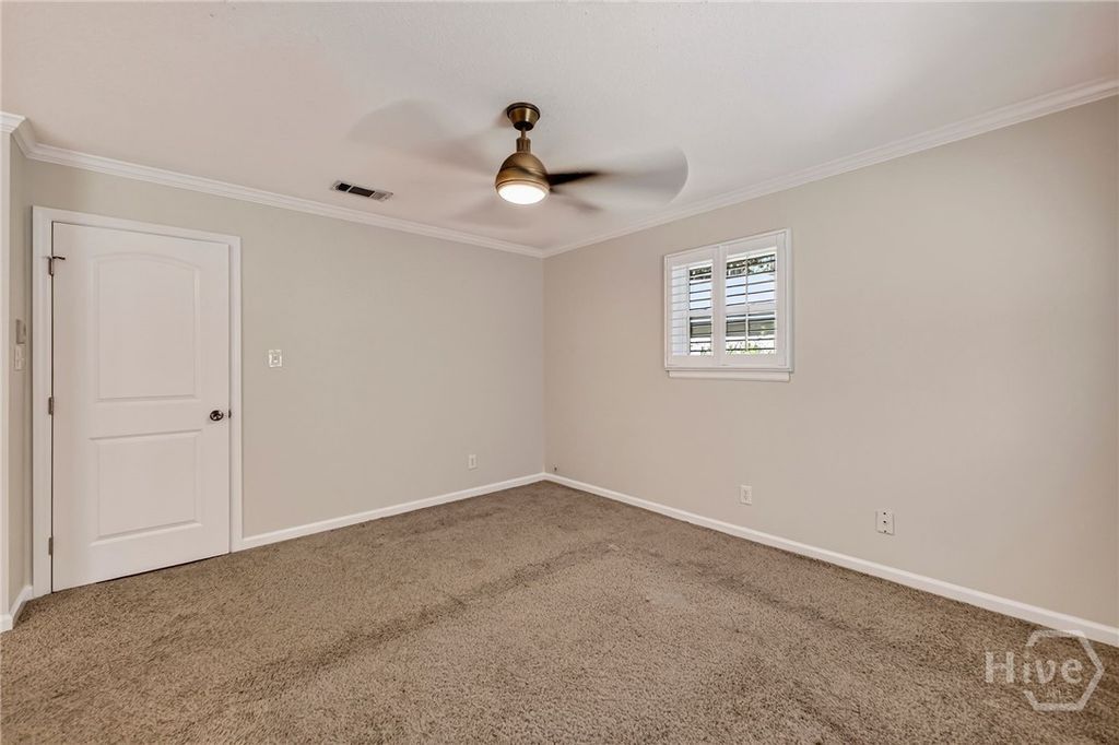 Image 24 of property listing at 614 Suncrest Boulevard, Savannah, GA 31410
