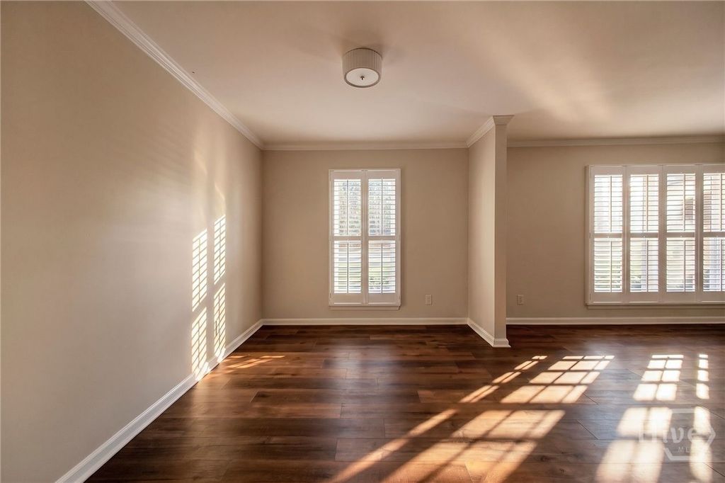 Image 38 of property listing at 614 Suncrest Boulevard, Savannah, GA 31410