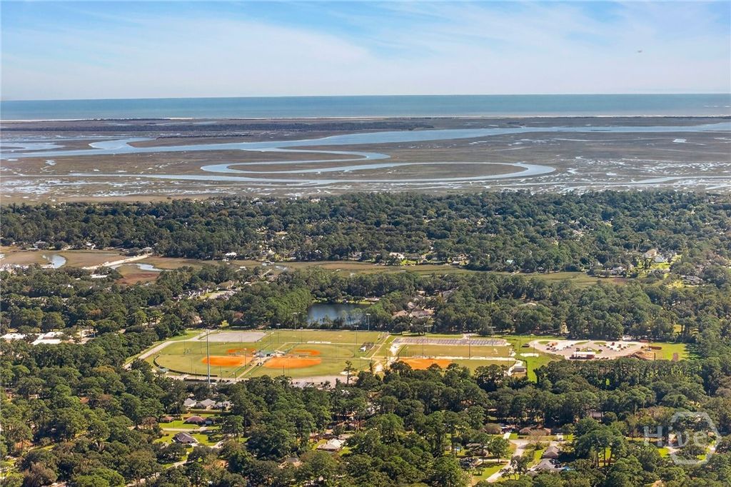Image 74 of property listing at 614 Suncrest Boulevard, Savannah, GA 31410