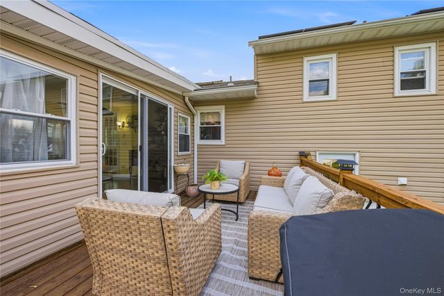 47 Continental Drive, New Windsor, NY 12553