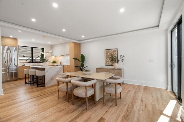 28 Keefe Ave 28, Newton, MA 02464
