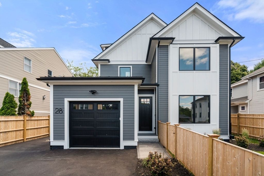 28 Keefe Ave 28, Newton, MA 02464