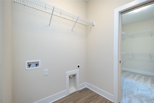 627 Dolce Court, West Des Moines, IA 50266