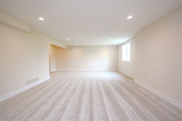 627 Dolce Court, West Des Moines, IA 50266